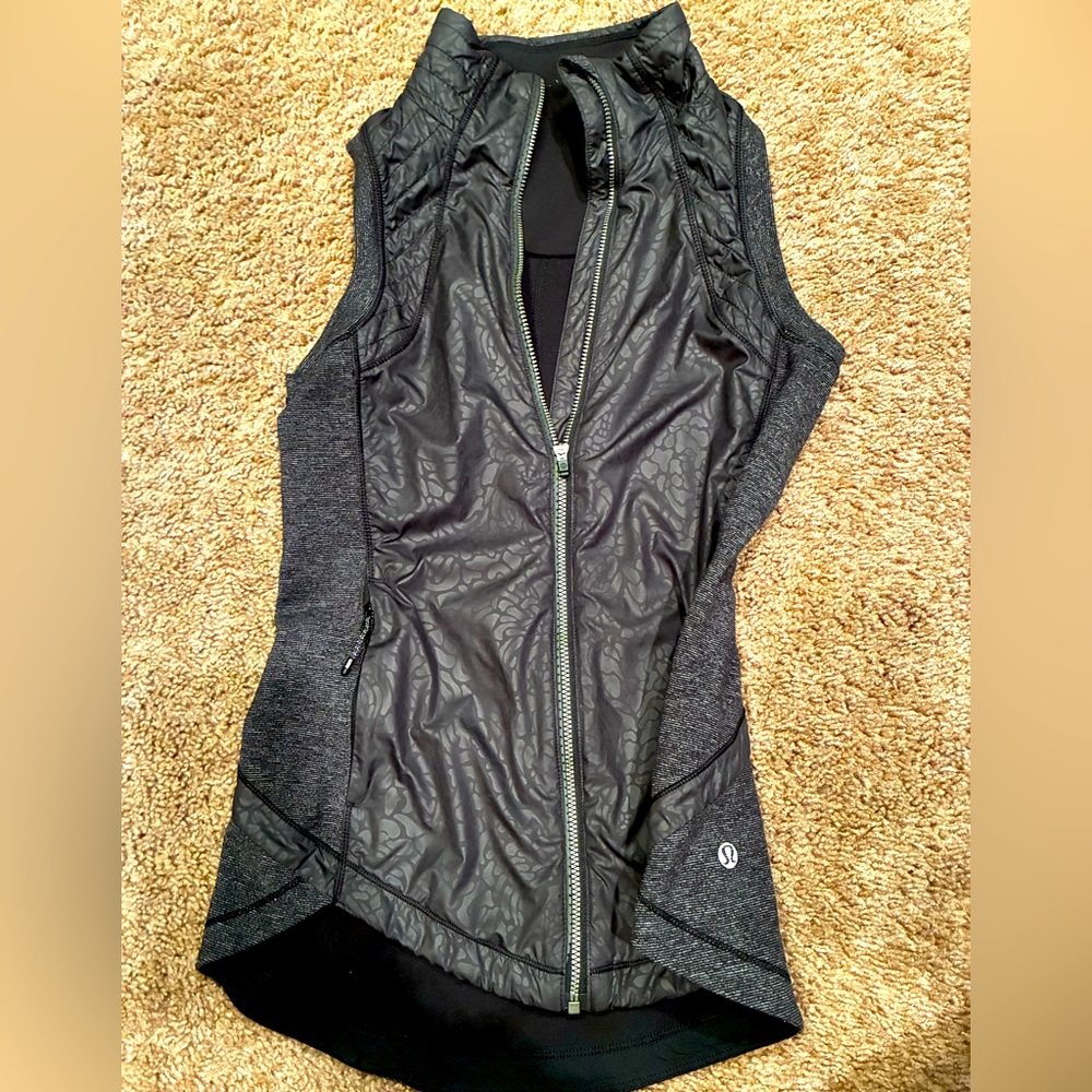 Lululemon Black Quilted Performance Vest